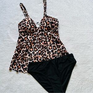 Leopard & Black Tiered Ruffle Tankini Swimsuit, NWT, Women’s Medium